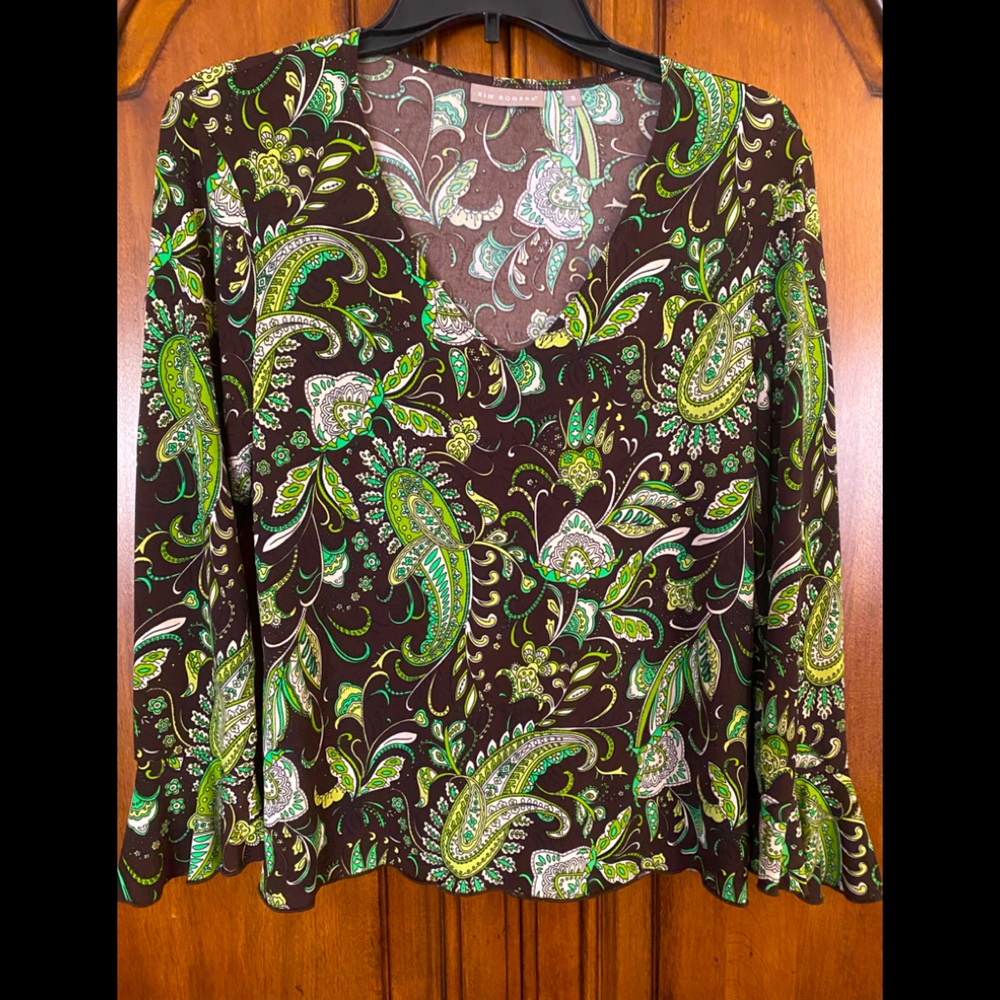 Kim Rodgers green brown paisley top